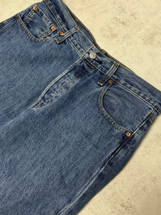 Levis Jeans Blau M