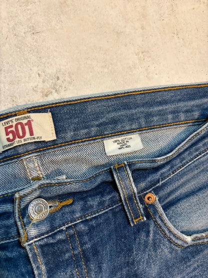 Levis 501 Dunkelblau
