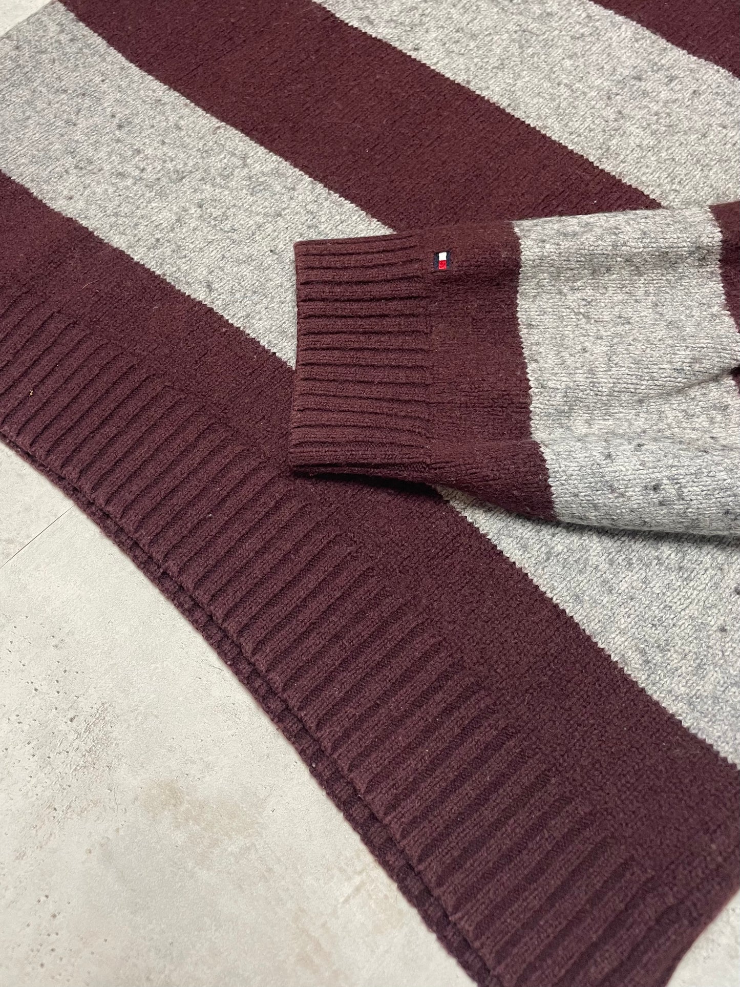 Tommy Hilfiger Rundhalspullover Grau/Weinrot M