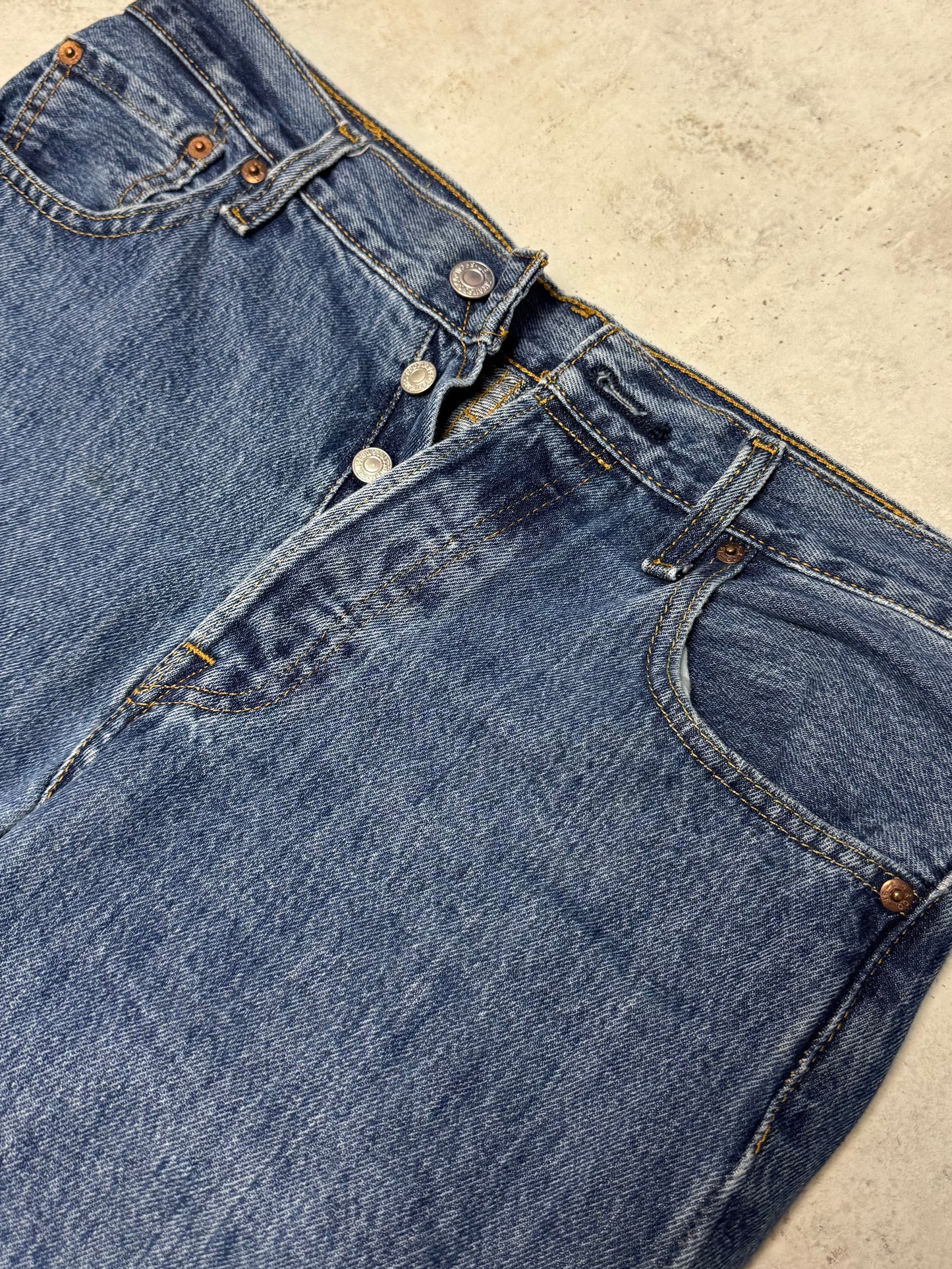 Levis Jeans Blau M